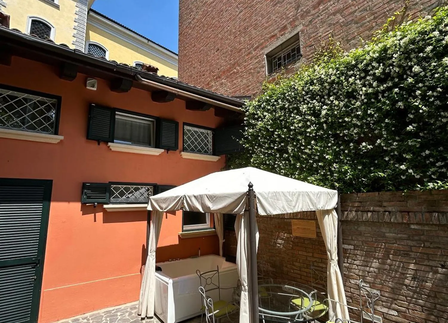 Tatil Evi Isaia Garden -Private Garden Spa Bath Bolognarooms
