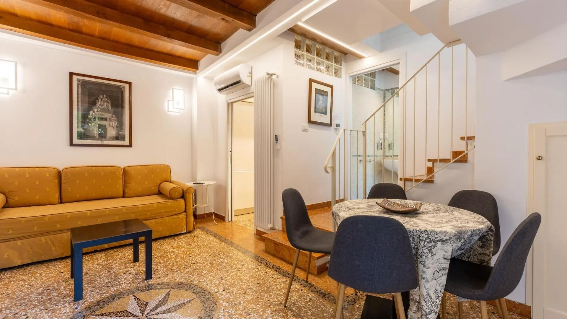 Isaia Garden -Private Garden Spa Bath Bolognarooms Holiday home Bologna
